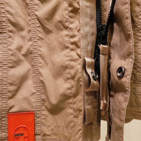 Ralp Lauren Wind breaker - Picture 3 of 7